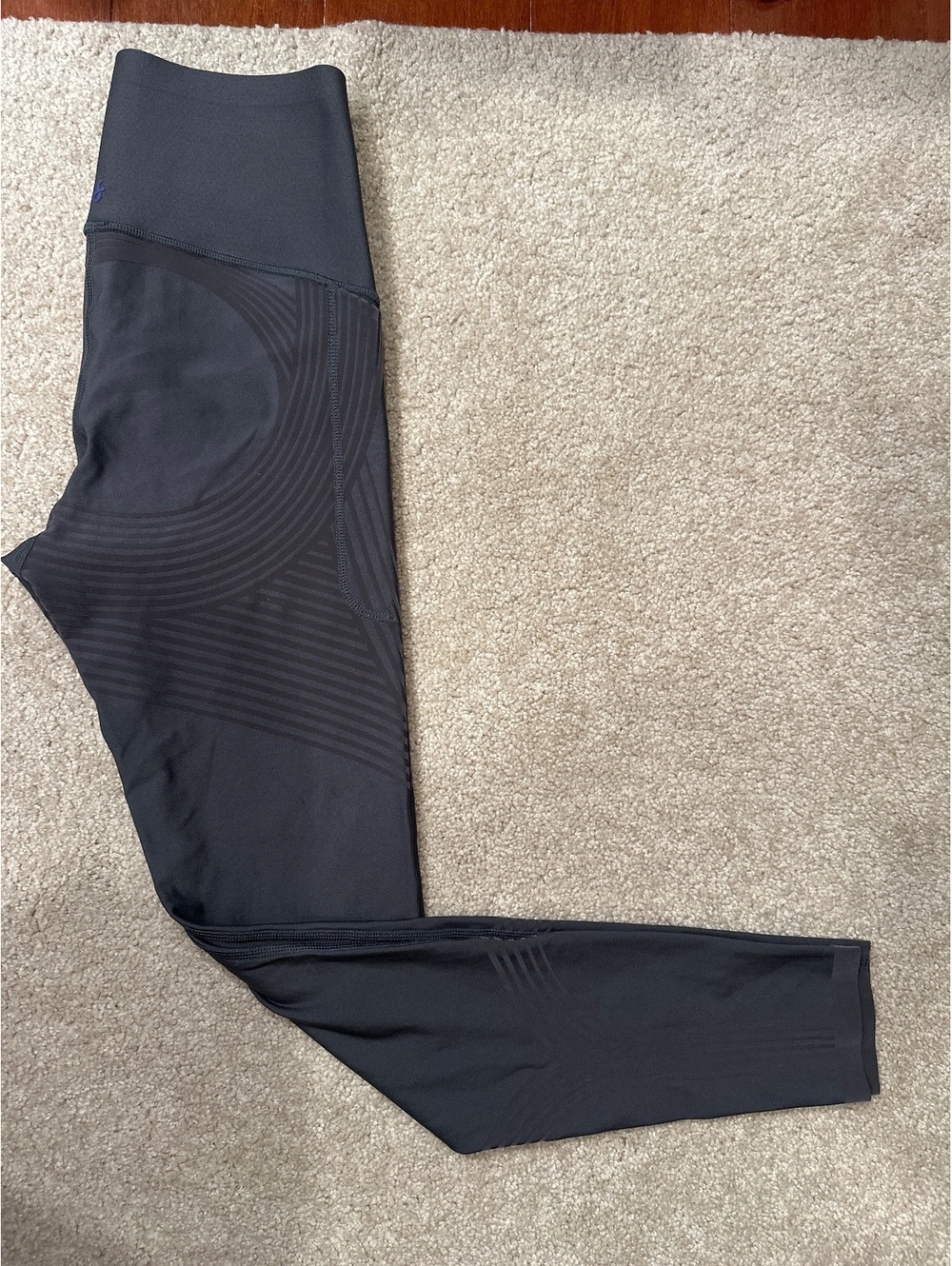 Fanka Dark grey High Waist Leggings with Subtle Pattern